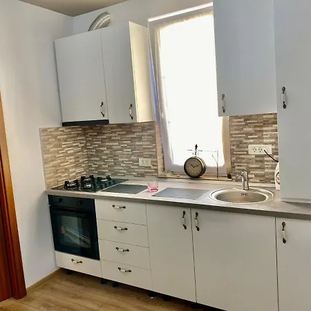 Place To * Timişoara