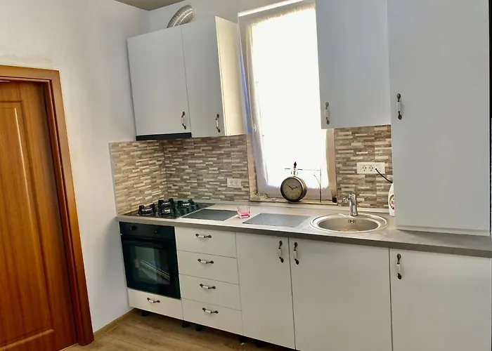 Place To * Timişoara